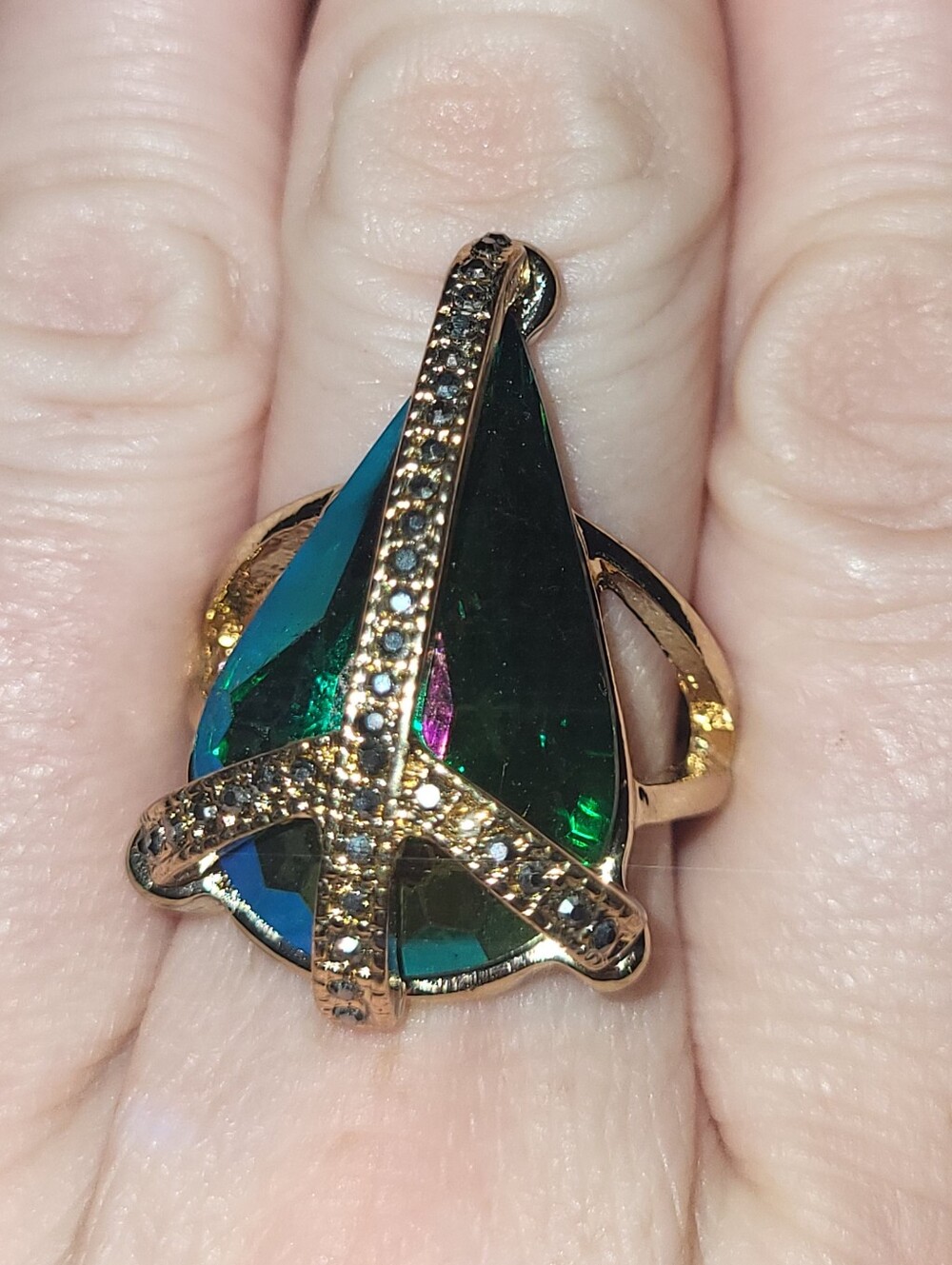 Lovisa Gold Aqua Diamante Teardrop Vintage Statement Ring